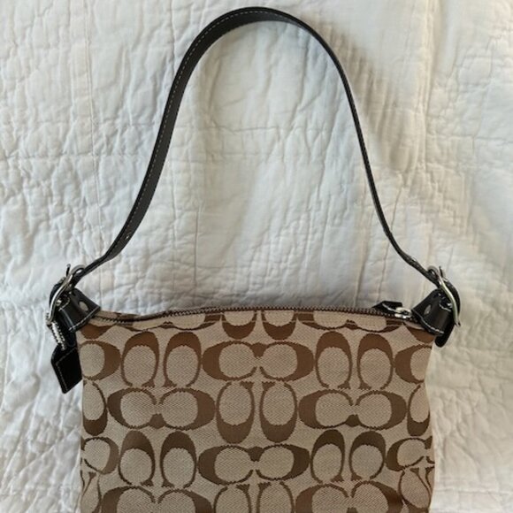 Coach Bag - Picture 2 of 3